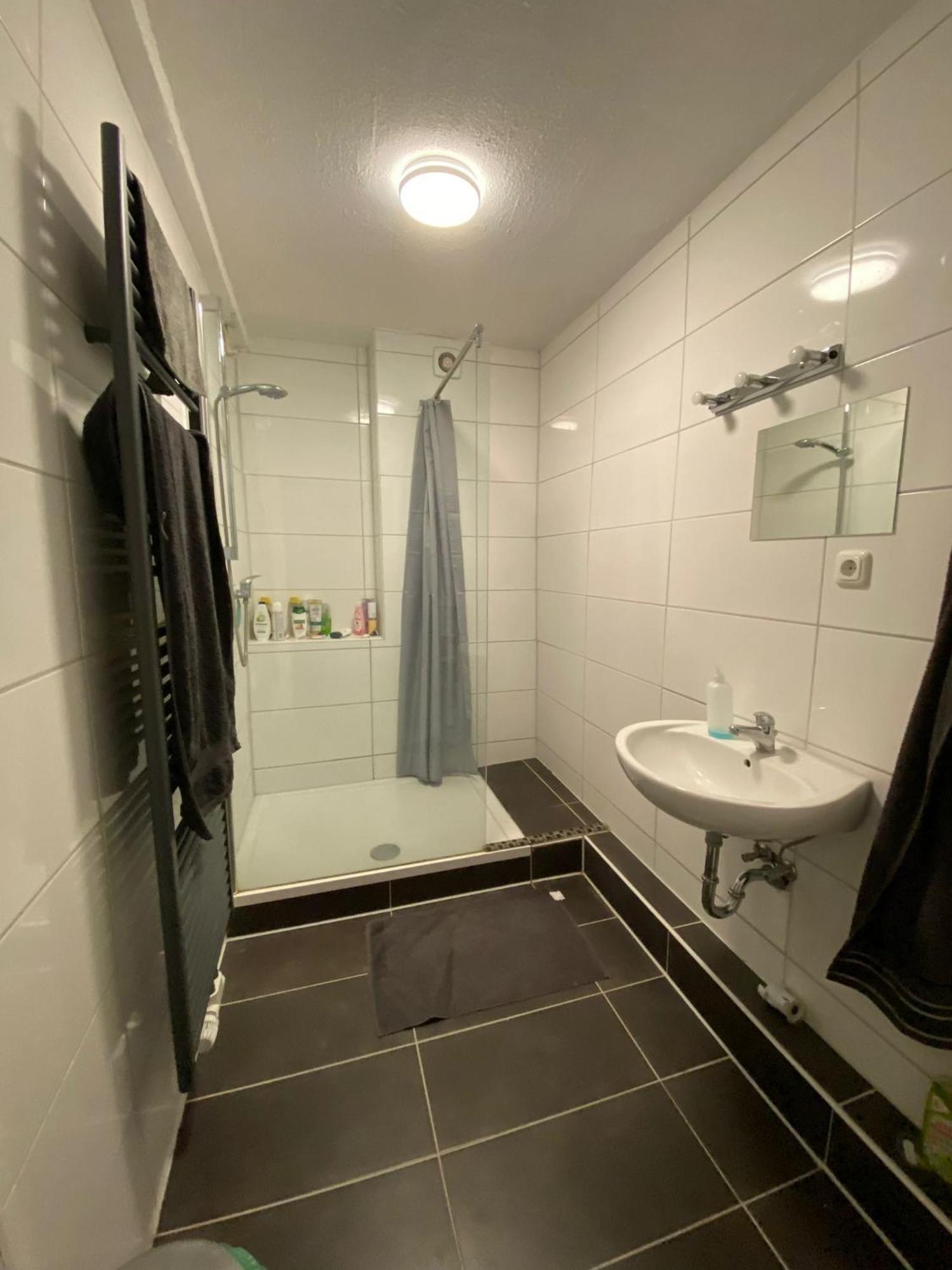 Homestay Schoenes In Gepflegter - 1 *
